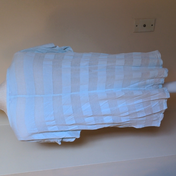 Gap blouse - Picture 4 of 9